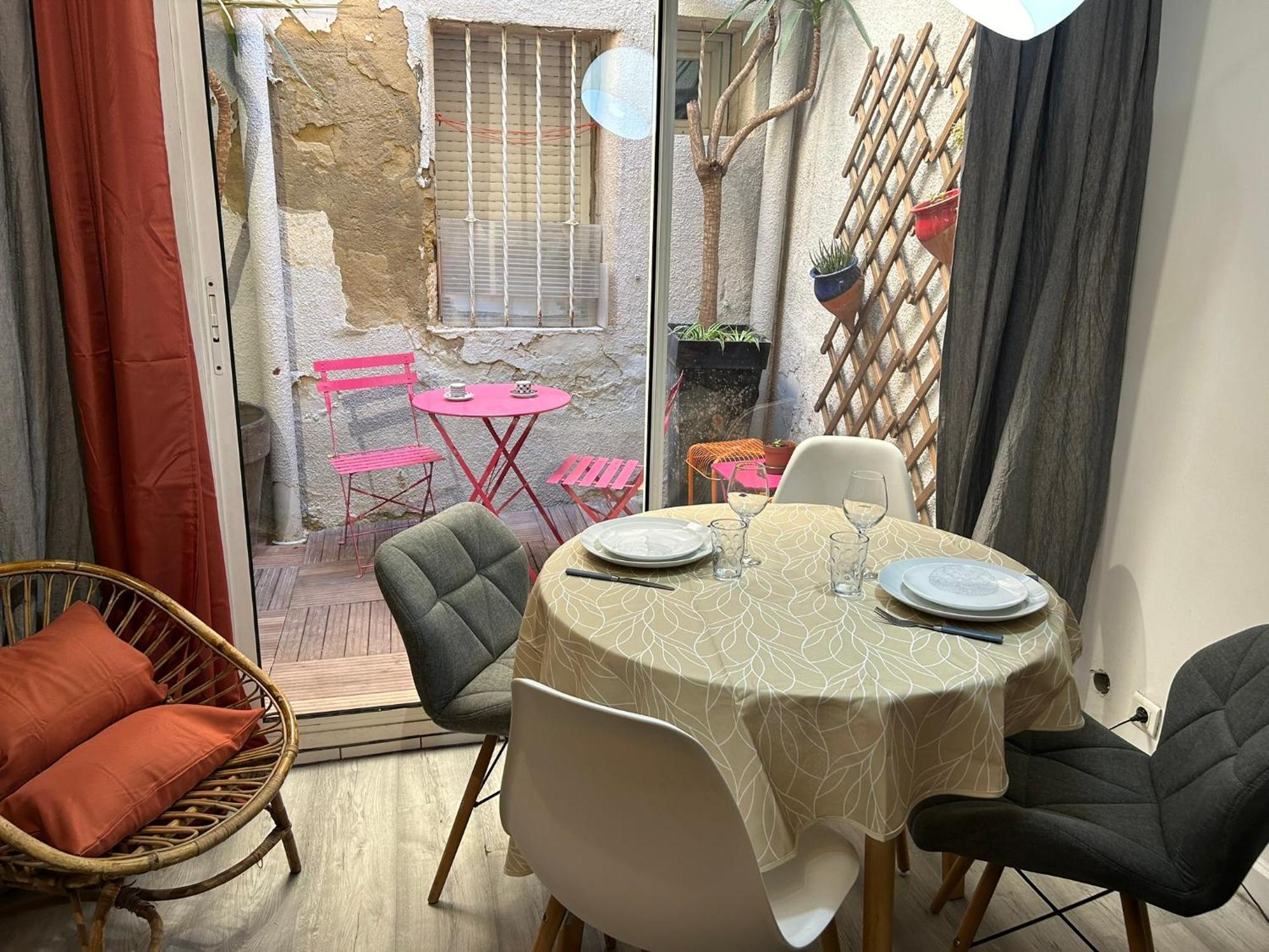 Le Patio De Montpellier Apartment Ngoại thất bức ảnh